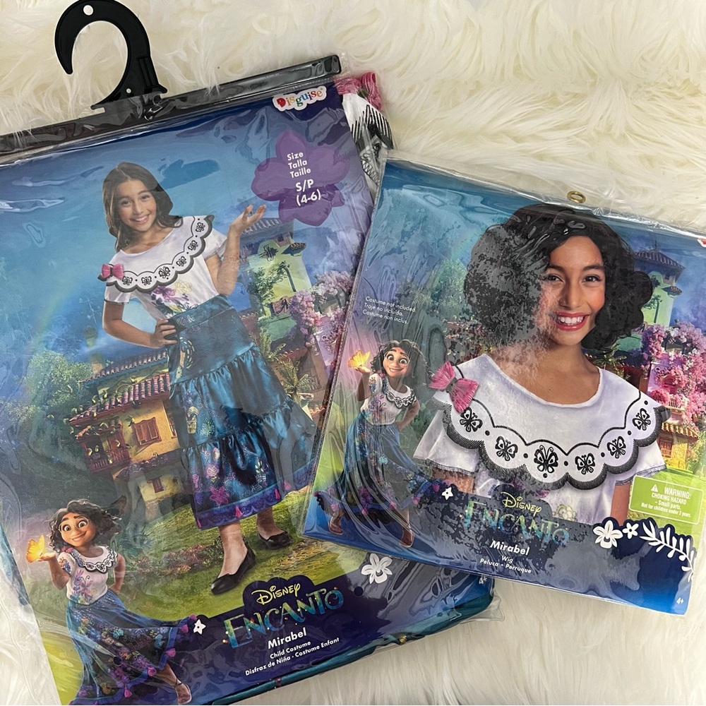 Disney Encanto Mirabel complete costume dress wig NEW S 4-6 Halloween dress up